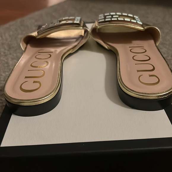 Gucci sandals. 35 1/2 - Picture 5 of 9